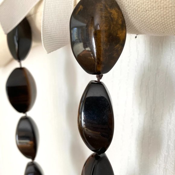 Banana Republic Chunky Dark Brown Beaded Statement Necklace - Picture 5 of 14